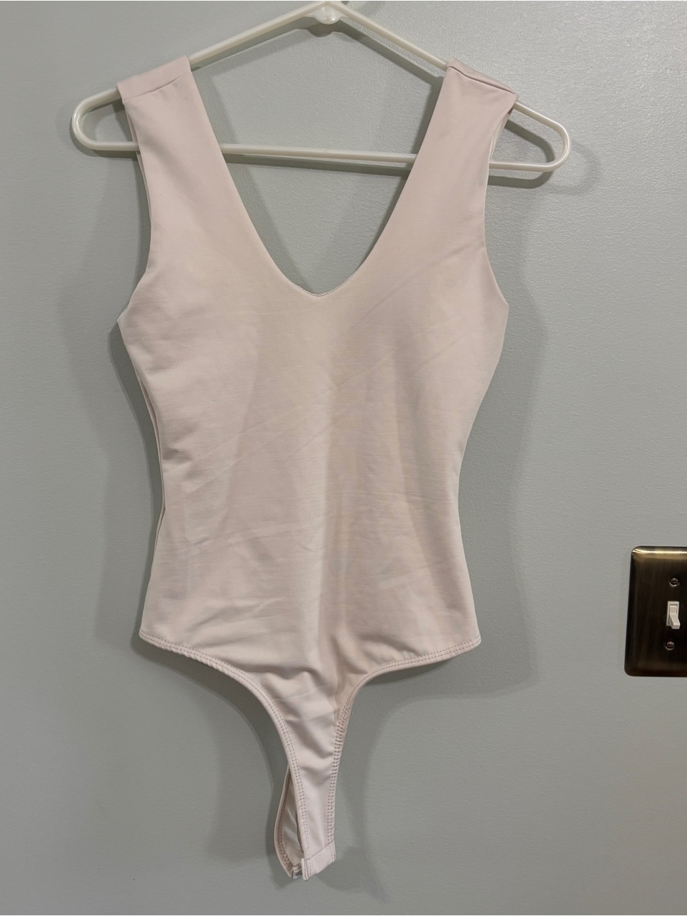21 Saints deep V ivory Bodysuit size small